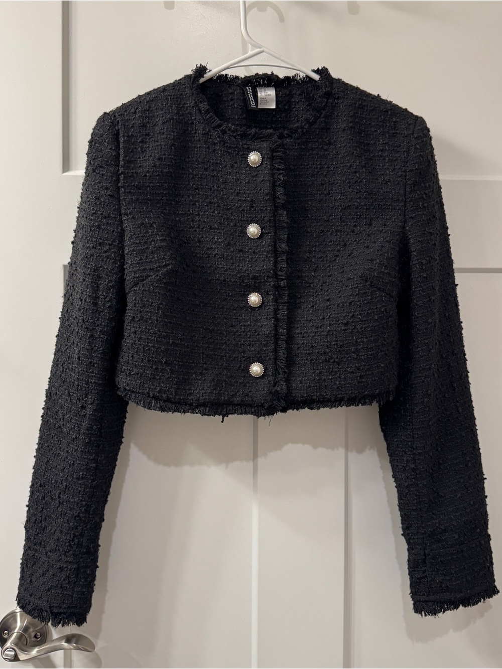 Size Xs H&M Black Cropped Tweed Bouclé Jacket with Pearl Buttons Chic Blazer